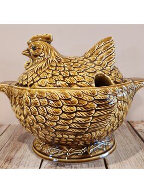 Gorgeous~Vintage~CHICKEN SOUP TUREEN~Brown Glaze~Ceramic~Handles~Pedestal